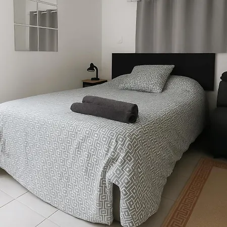 Apartment Meuble Parking Et Espace Velo A Flers (Orne)